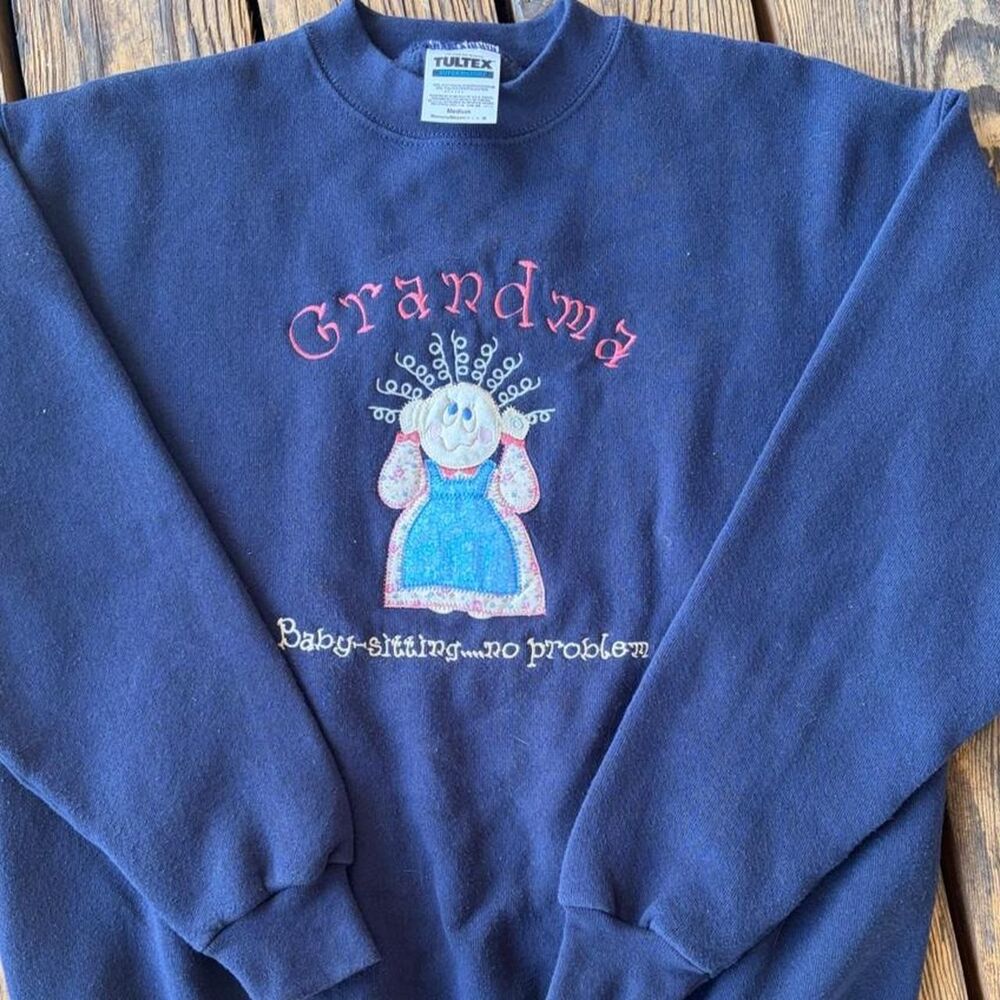 Unbranded Women's Navy Sweatshirt